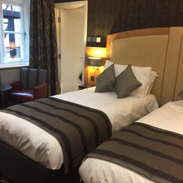 The Bell Hotel Aylesbury آيْلسبري المظهر الخارجي الصورة